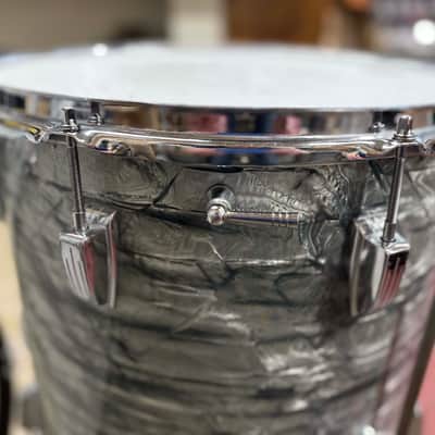 Ludwig 13-16-22 "Super Classic" 1960s - Sky Blue Pearl image 15