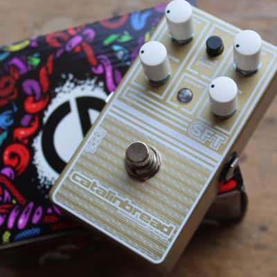 Catalinbread "Limited SFT Gold and White" 100 units Only image 2
