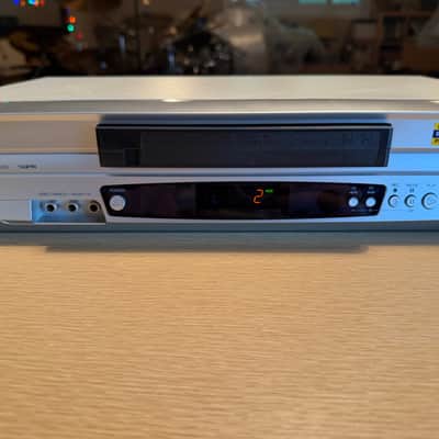 JVC HR-J693U VHS VCR 4-Head Hi-Fi Stereo Plug & Play – Tested Working! Beauty! image 5