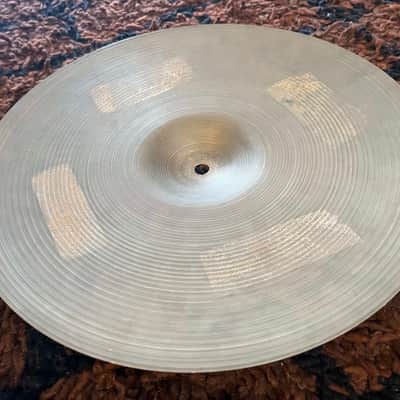 Vintage 1960s-1970s Avedis Zildjian Hi-Hats 14" Cymbals '60s '70s Hi Hat Set image 7