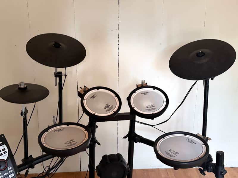 Roland TD-11KV V-Drum Kit with Mesh Pads 2010s - Black image 1
