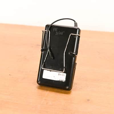 Shure PGX14 Wireless Beltpack System J6 Band - 572-590 MHz (NO PSU) CG010W8 image 14