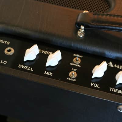 Tophat Ambassador Black 35w 2x12 Combo Amp image 8