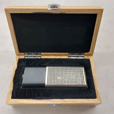 NUDE Rectangular Ribbon Microphone with Shock Mount image 1