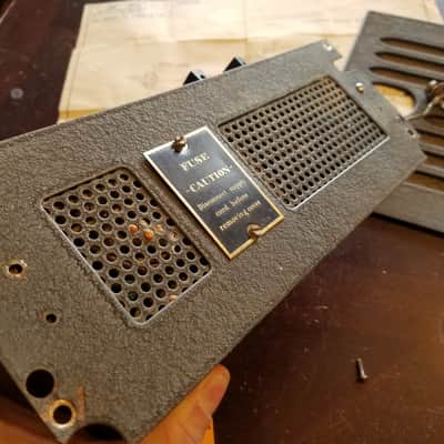 Bell & Howell Rare 138 C Commercial Projector Tube Amp and original Magnavox field coil speaker, grill 1945 image 6