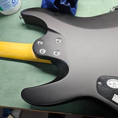 Schecter C-6 Deluxe 2014 - Present - Satin Black image 7