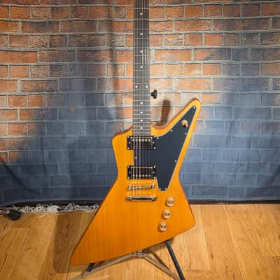 Epiphone 2016 '58 Korina Explorer Korina Black Pickguard w/ World Tour Gig Bag image 2
