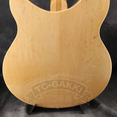 Rickenbacker 330 image 13