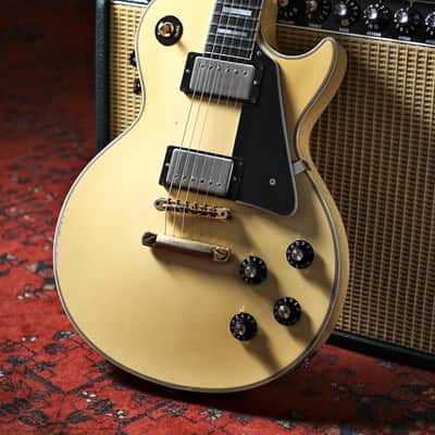 Gibson Custom Shop 74 Les Paul Custom Aged Classic White (Pre-Owned, 2019, EC+) #800039 image 23