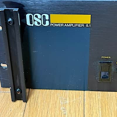 USA Made QSC 5.1 Stereo Power Amplifier, 120W X2 @ 4 Ohms, Tested, 3U Rack Space, Very Good Condition image 2