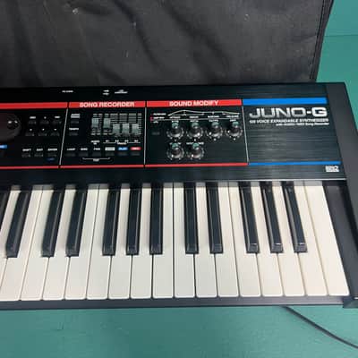 Roland Juno G 61-Key 128-Voice Expandable Synthesizer 2006 - 2007 - Black with bag image 5