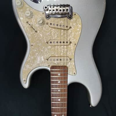 G&L Legacy Series 1997-1999 - Silver image 5