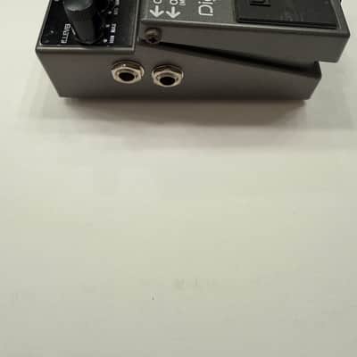 Boss Roland RV-5 Digital Reverb Stereo Guitar Effect Pedal image 3