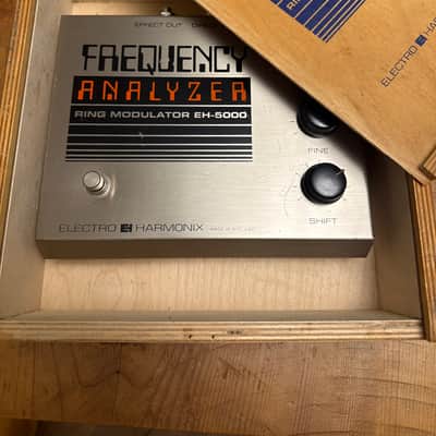 Wooden box Electro-Harmonix Frequency Analyzer Reissue 2001 - 2007 - Silver image 1