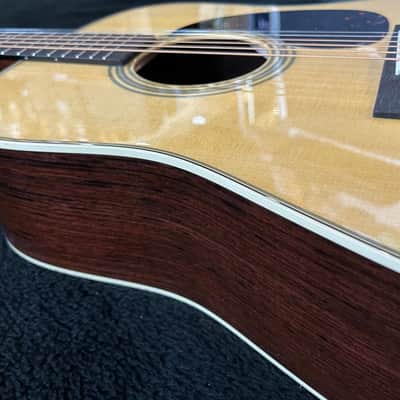 Martin D-28 Natural #2770378 / 4lbs. 8.4oz image 12