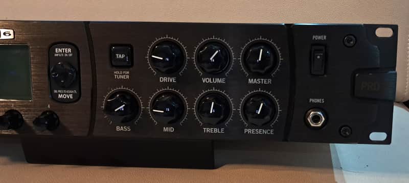 Line 6 POD HD Pro X + FBV EXPRESS, Rackmount Multi-Effect and Amp