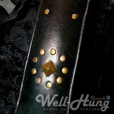 Immagine Well-Hung Forever Randy "Brass Pyramid" 3" wide padded black leather guitar strap - 4