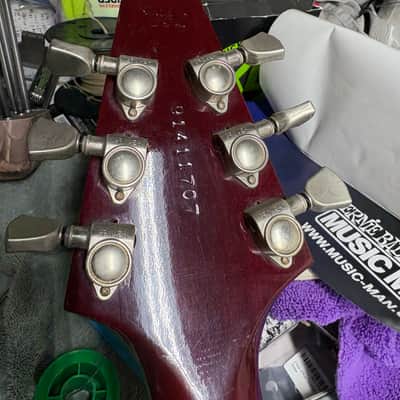 1991 Gibson Flying V scalloped fretboard signed by Yngwie Malmsteen image 4