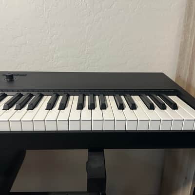 Native Instruments Komplete Kontrol S88 MK3 2023 - Present Black image 15