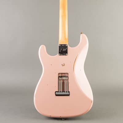 Fender Tyler Bryant “Pinky” Stratocaster 2023, Shell Pink image 7