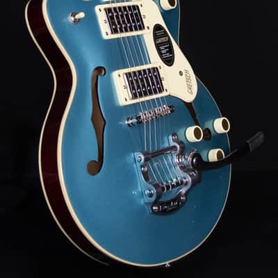 Gretsch G2655T Streamliner Center Block Jr. Double-Cut with Bigsby, Laurel FB, Arctic Blue image 4