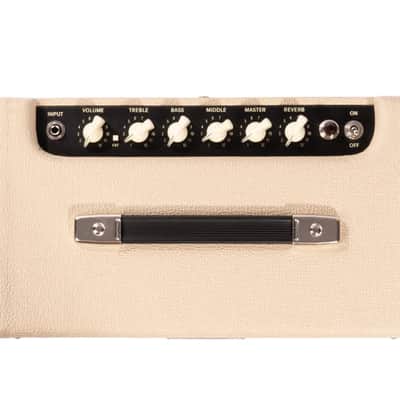 Fender Blues Junior IV FSR Limited Edition 15-Watt 1x12" Guitar Combo 2024 - Blonde Nubtex image 4