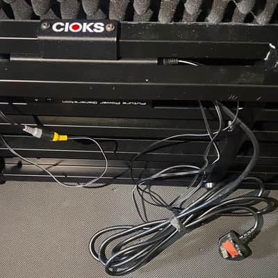BUNDLE! Pedaltrain Novo 32 with Wheeled Tour Case and mounted CIOKS powersupply with leads! image 6