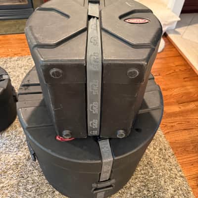 SKB Roto molded hard shell drum cases set of 4 image 4