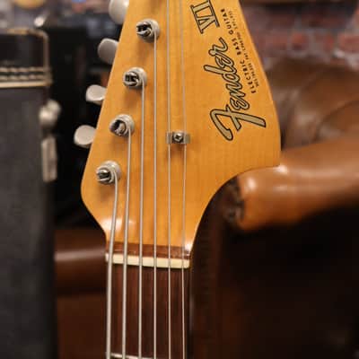 Fender 1964 Bass VI Sunburst image 3