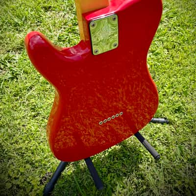 Fender Bullet Deluxe with Rosewood Fretboard 1981 - 1982 - Red image 8