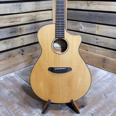 Used (2018) Breedlove Discovery Concerto CE Acoustic/Electric Guitar with Gigbag image 3