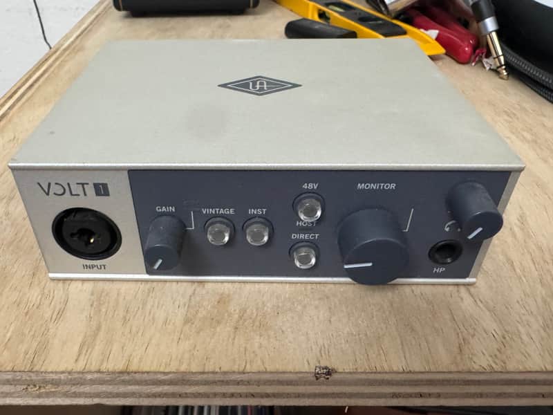 Universal Audio Volt 1 USB-C Audio Interface 2021 - Present - Tan / Gray image 1