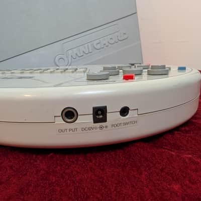 Vintage Suzuki Omnichord System Two Model OM-84 Synthesizer w/ Hard Case, Manual & Overlay 1984 - Ivory image 8