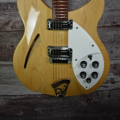 Rickenbacker 330VP 2001 - Mapleglo image 2