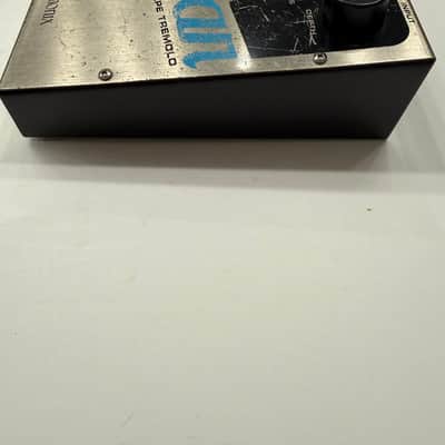 Electro Harmonix Original Pulsar Variable Shape Tremolo EHX Guitar Effect Pedal image 6