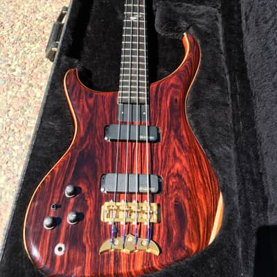 LEFTY Custom Alembic Orion medium scale bass image 2