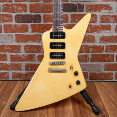 Gibson Explorer III Alpine White 1984 w/Hard Shell Case image 1