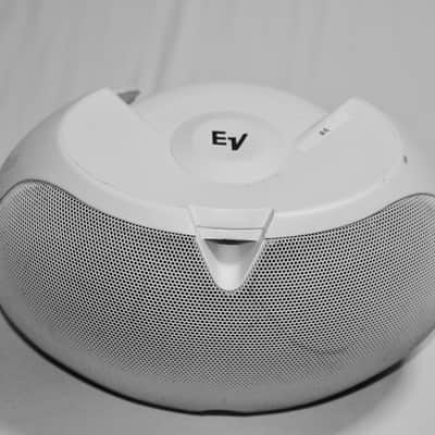 Electro-Voice EV EVID 6.2 EVID Series 300 Watt 2-Way Speakers Pair - White - Wall Mounted image 3