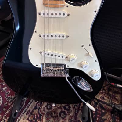Fender American Standard Stratocaster 2008 with OHSC image 5
