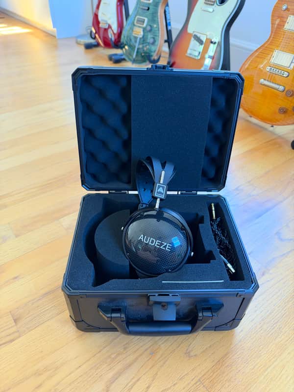 Audeze LCD XC (carbon fiber ) Closed Back Planar Magnetic Headphones- Sale By Auth.DLR 2021 Black /
