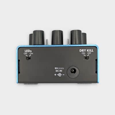 Fender Mirror Image Delay 2018 - Present - Blue image 3