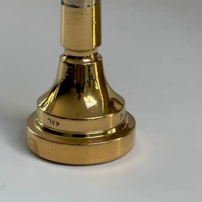 Boosey & Hawkes Imperial Euphonium 1975-1976 - Brass image 4