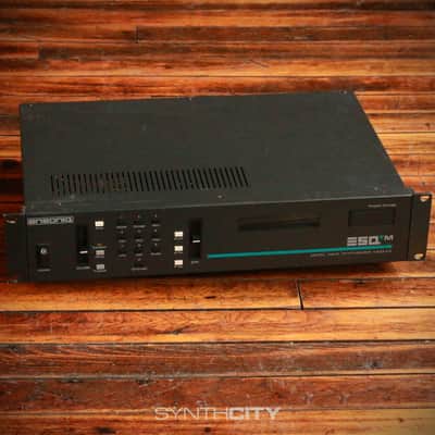 1987 Ensoniq ESQ-M Digital Wave Rackmount Synthesizer Module
