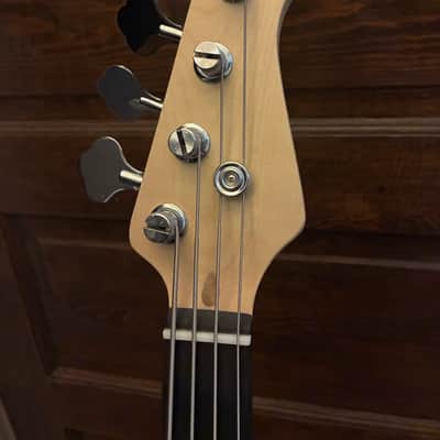 Unknown P-Style bass 2010s - blue burst image 3