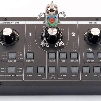 MOOG Slim Phatty Analog Synthesizer Desktop + Neuwertig + OVP + 1,5J Garantie image 4