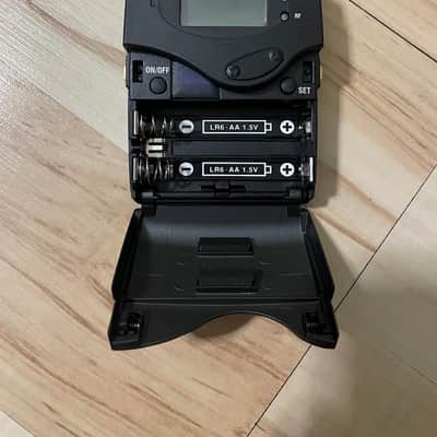 Sennheiser EK 2000 Diversity Receiver Freq Range 718-790 MHz. image 2