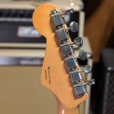 Fender Classic Series '60s Stratocaster with Rosewood Fretboard- 2003 - Burgundy Mist image 2