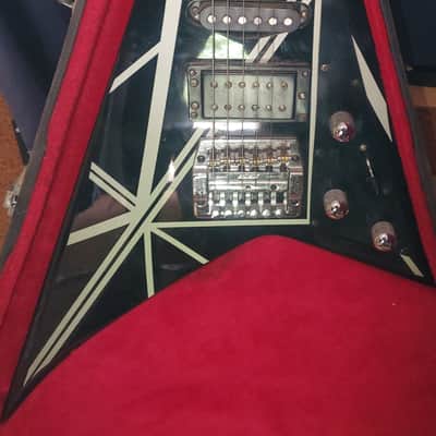 (ON SALE FAST SELL DEAL! $700)Randy Rhodes/Eddie Van Halen Flying V image 2