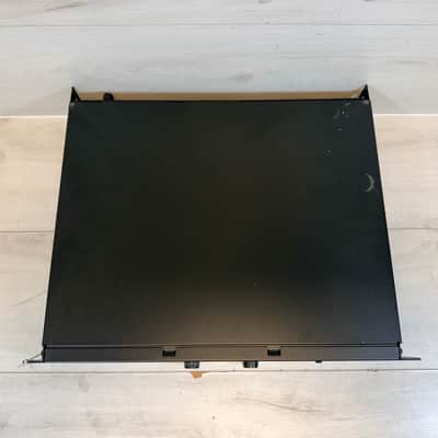 Crown XLS 402 2-Channel Professional Power Amplifier 2U Rackmount 900W Bridged 2000's image 5