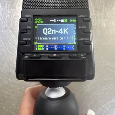 Zoom Q2N Camera/Audio Recorder with Wide Angle Lens 2010s - Black image 4